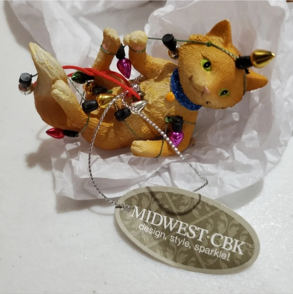 Kitten Cat Tangled in Holiday Lights  Ornament by Midwest Gift Ganz NWT